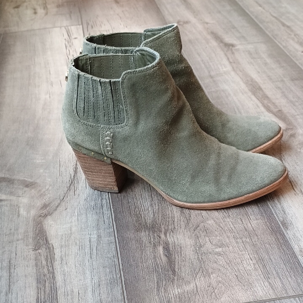 Steve Madden Olive Suede Ankle Booties